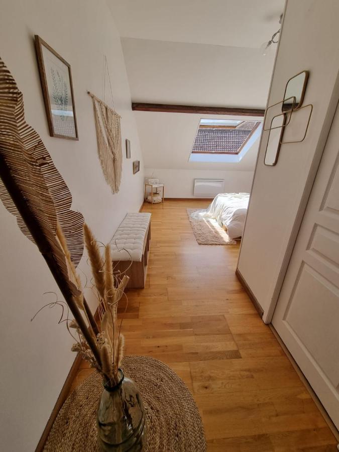 Duplex 40M2 Cocooning Coeur De Ville Avec Parking Neauphle-le-Château 外观 照片